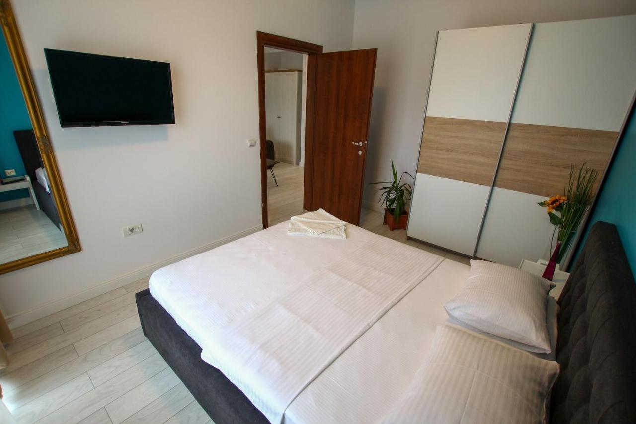 Fratelli Apartments Summerland Mamaia Dış mekan fotoğraf