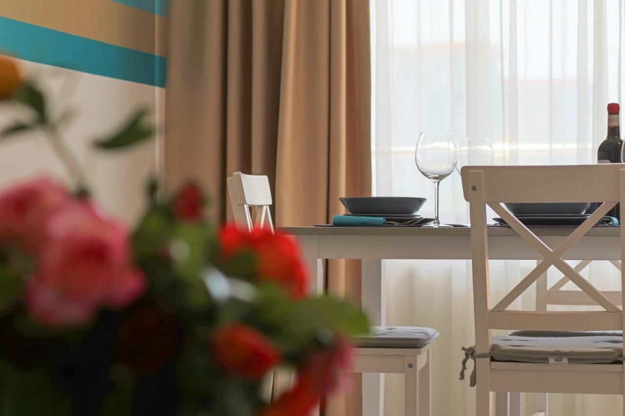Fratelli Apartments Summerland Mamaia Dış mekan fotoğraf